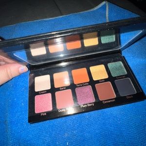 Violet Voss palette